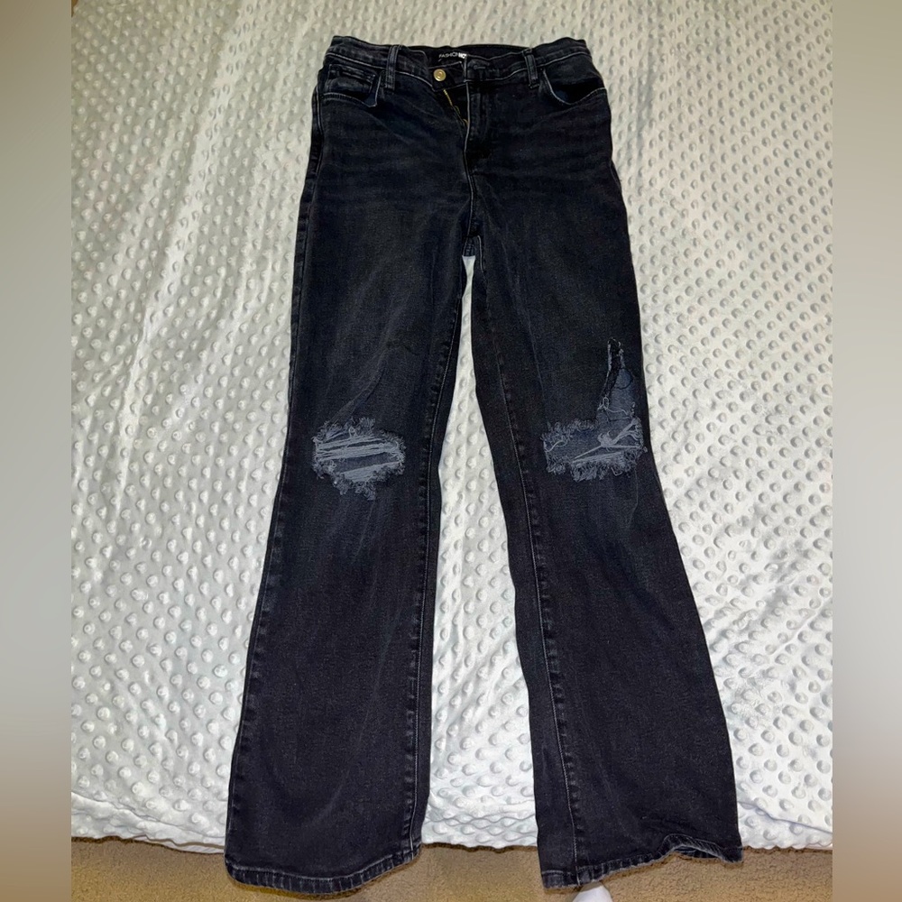 Fashion Nova; size 9; black; distressed high rise jeans